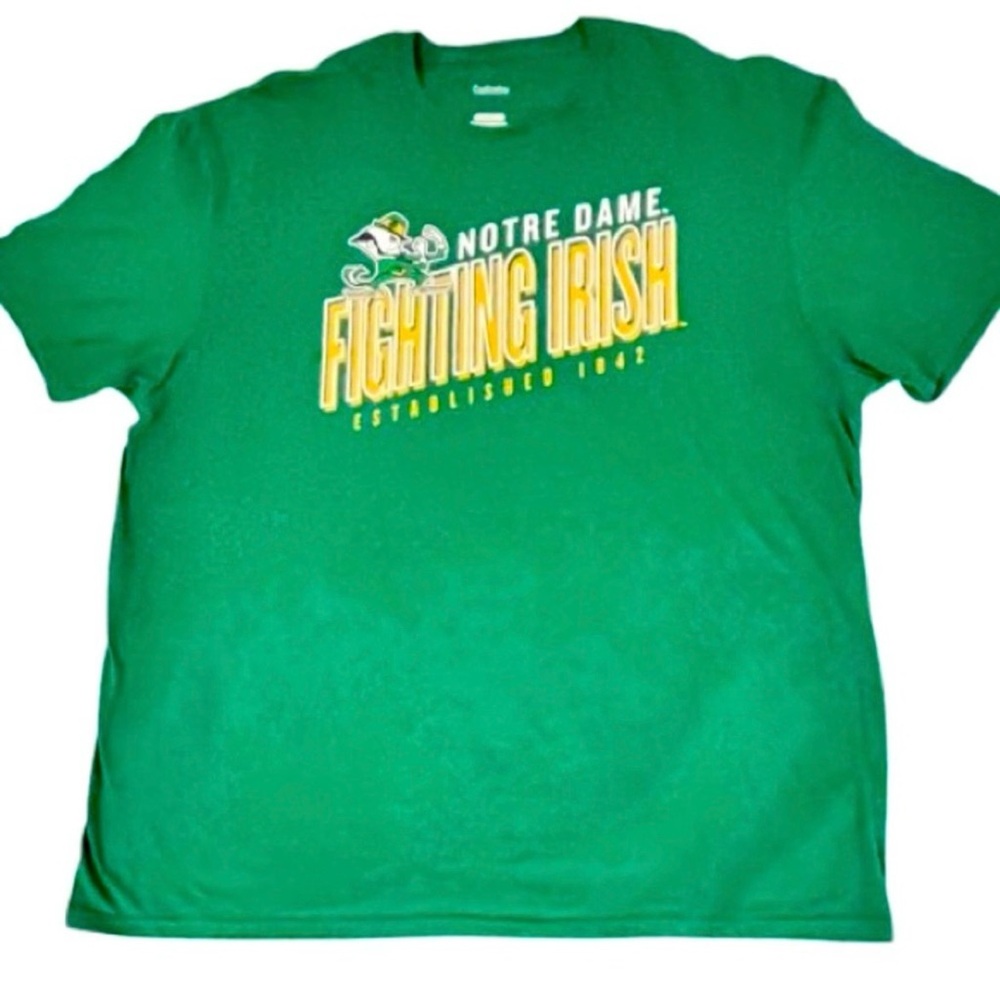 NWOT- Captivating Brand -Notre Dame
Fighting Irish Cotton T-Shirt - Picture 2 of 5